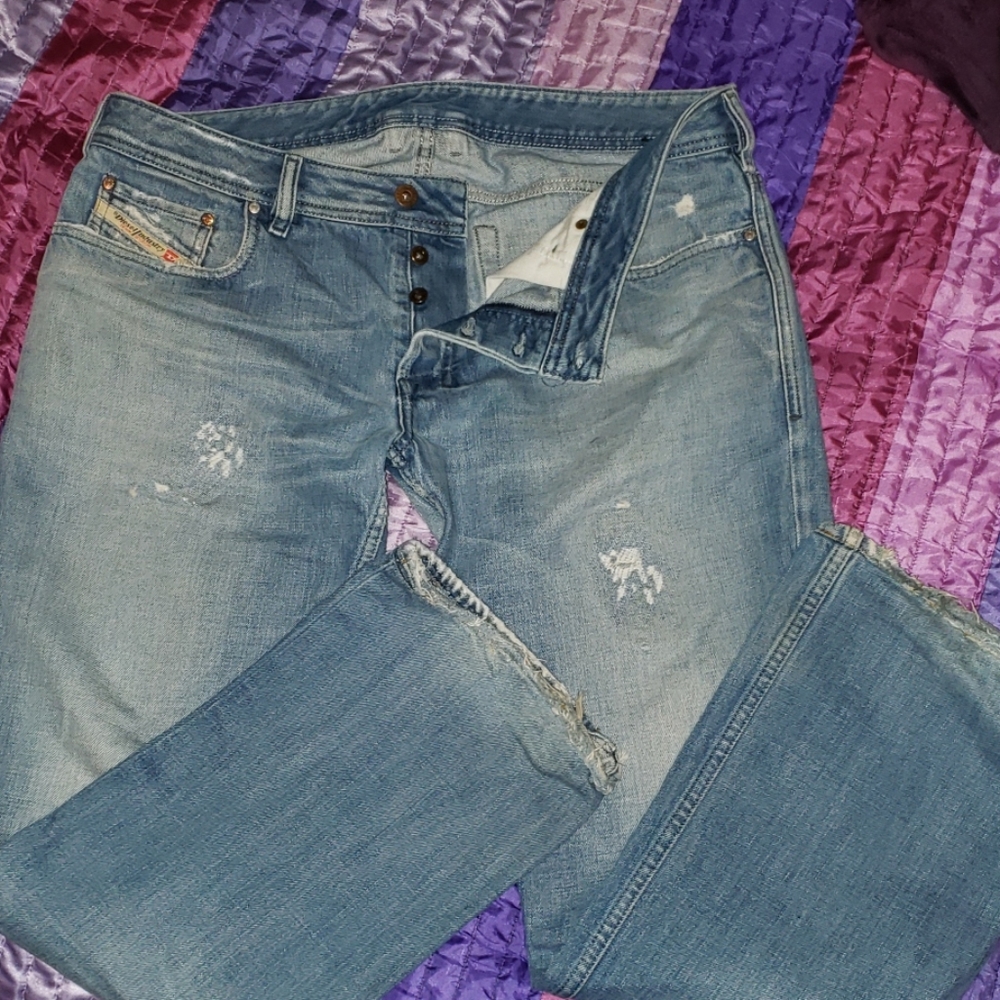 Diesel distressed button fly jeans Sz 36